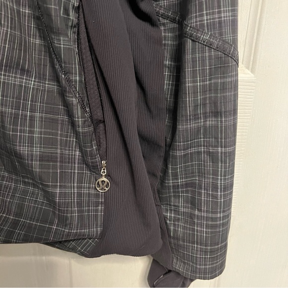 Lululemon Grey Plaid Jacket - Picture 4 of 6